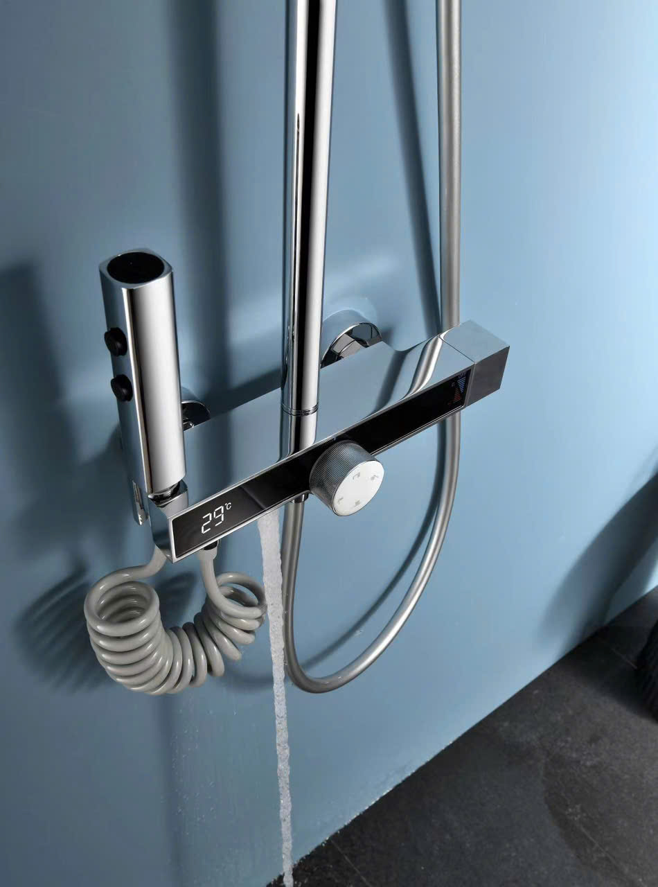 Bộ sen cây nóng lạnh có hiện thị nhiệt độ Roshan Premium R20226