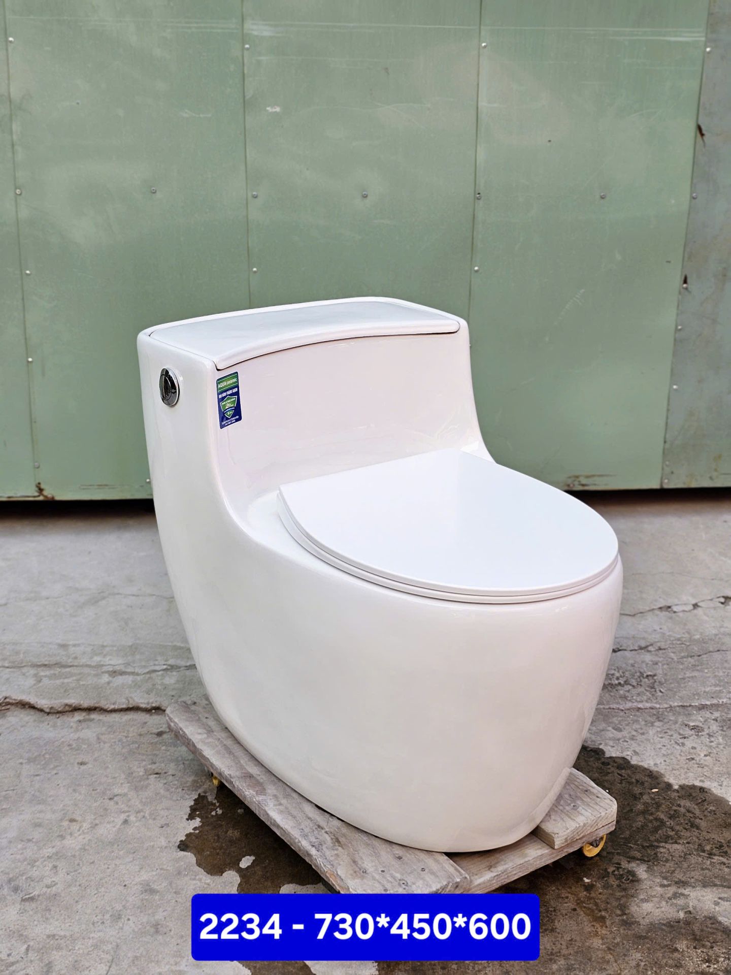 Bồn cầu 1 khối 2234