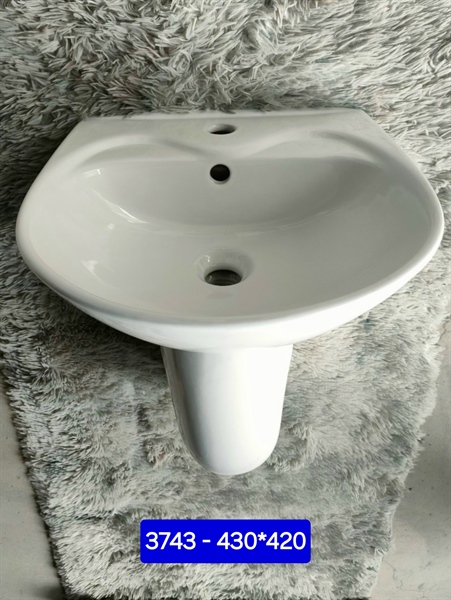 lavabo treo tường có chân 3743