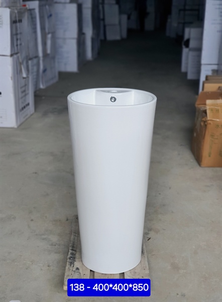 lavabo trụ đứng sàn LB138