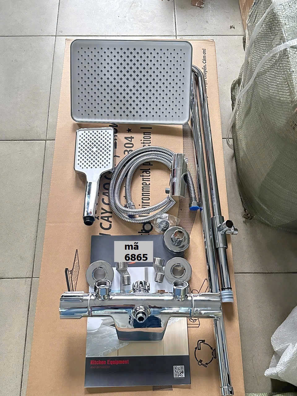 Cây sen nóng lạnh crom bóng HT6865