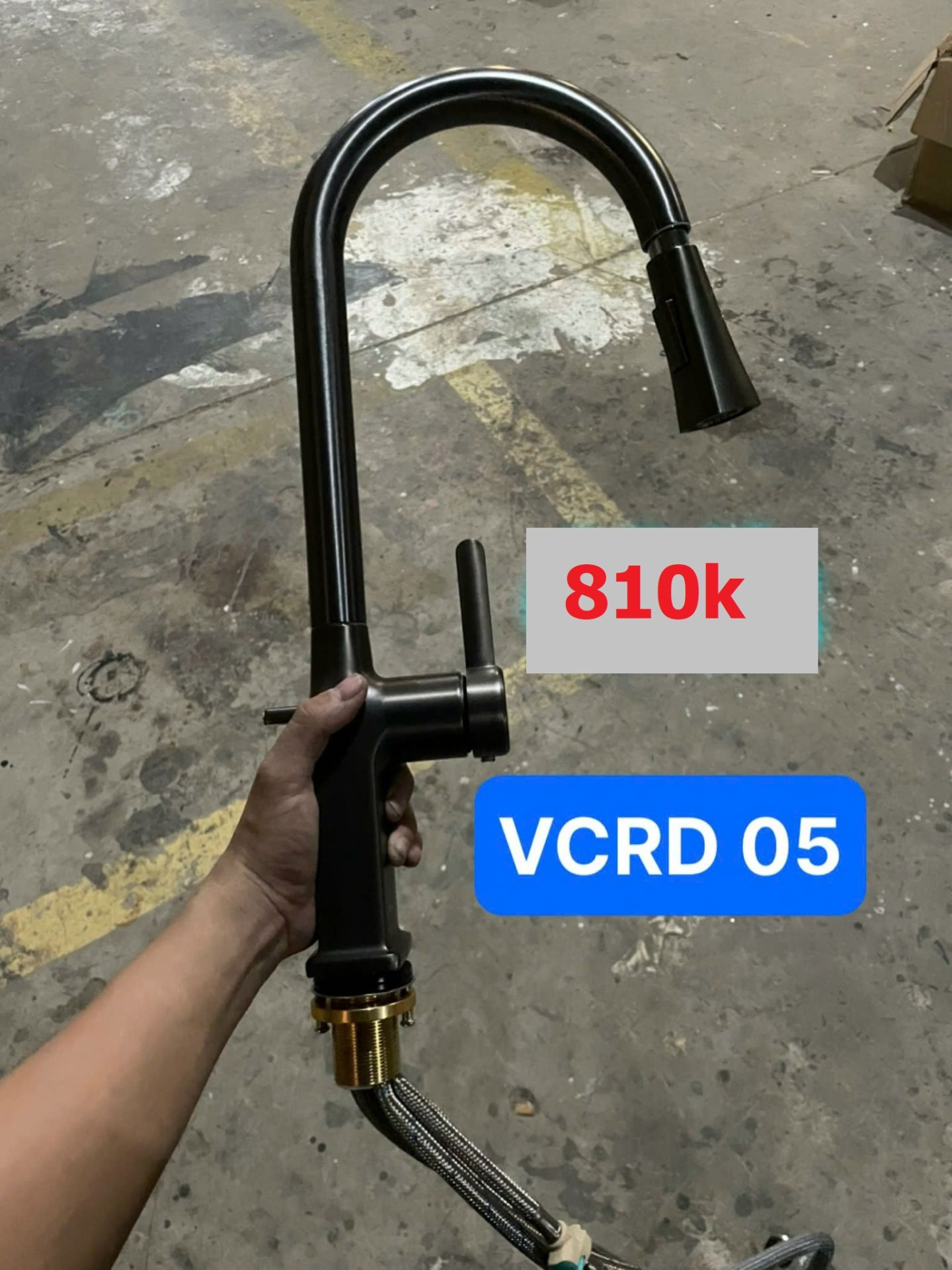 Vòi chén nóng lạnh rút dây tĩnh diện xám đen