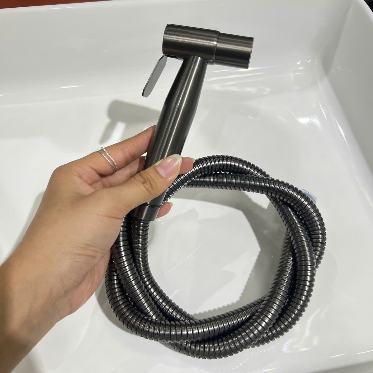 Vòi xịt tolet sơn màu