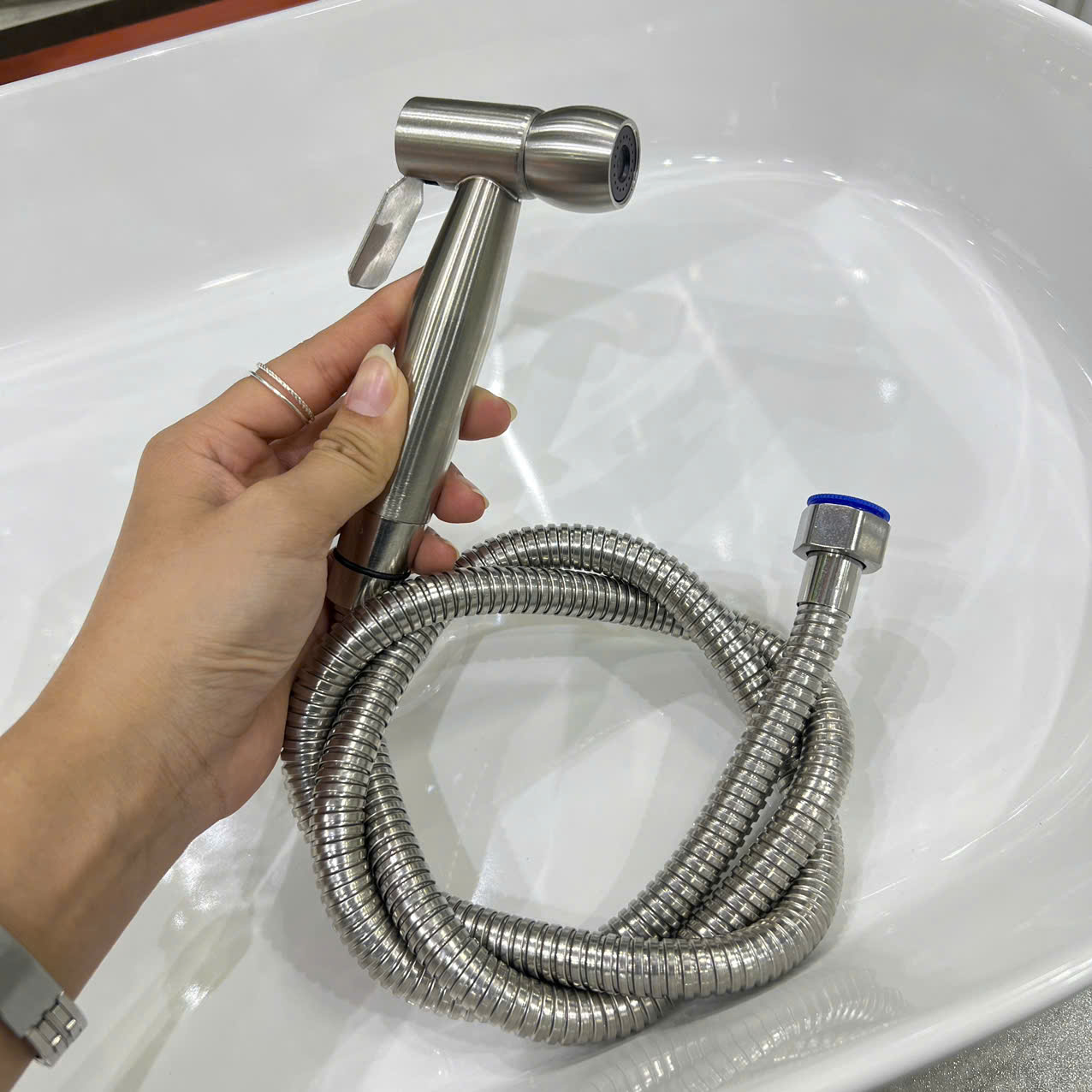 Vòi xịt tolet inox 304