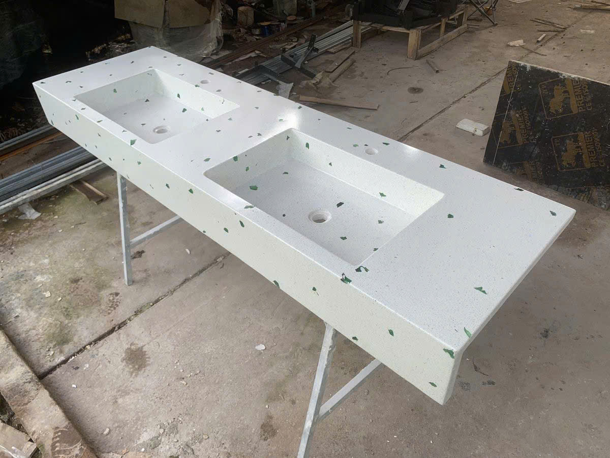 Bàn đá bê tông đá mài terrazzo loại dài theo thiết kế